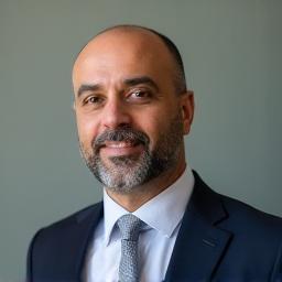 صورة محمد الفارسي، المدير الإداري